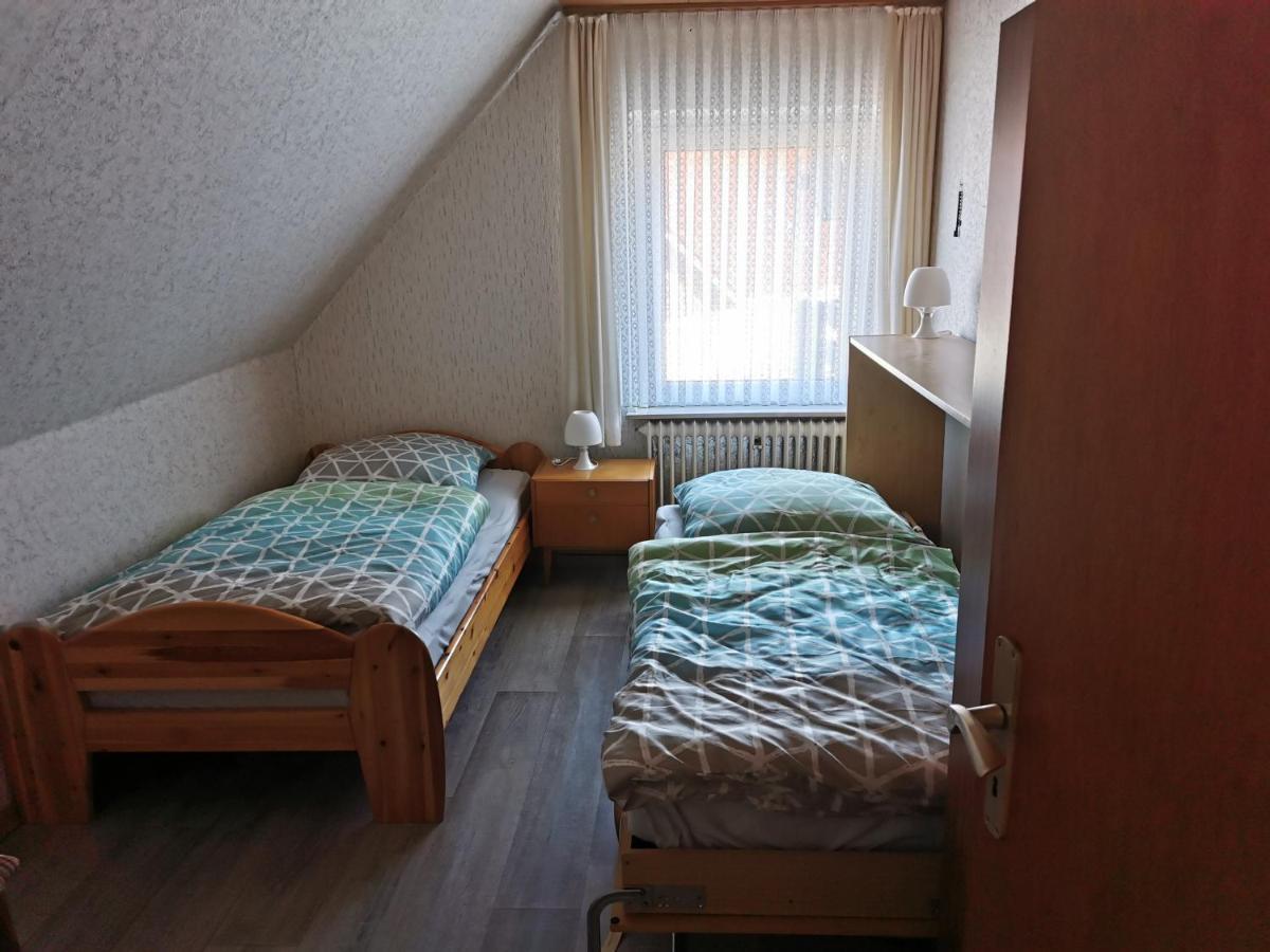 Am Park Appartement Moormerland Buitenkant foto