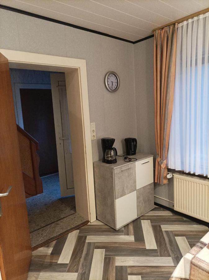 Am Park Appartement Moormerland Buitenkant foto
