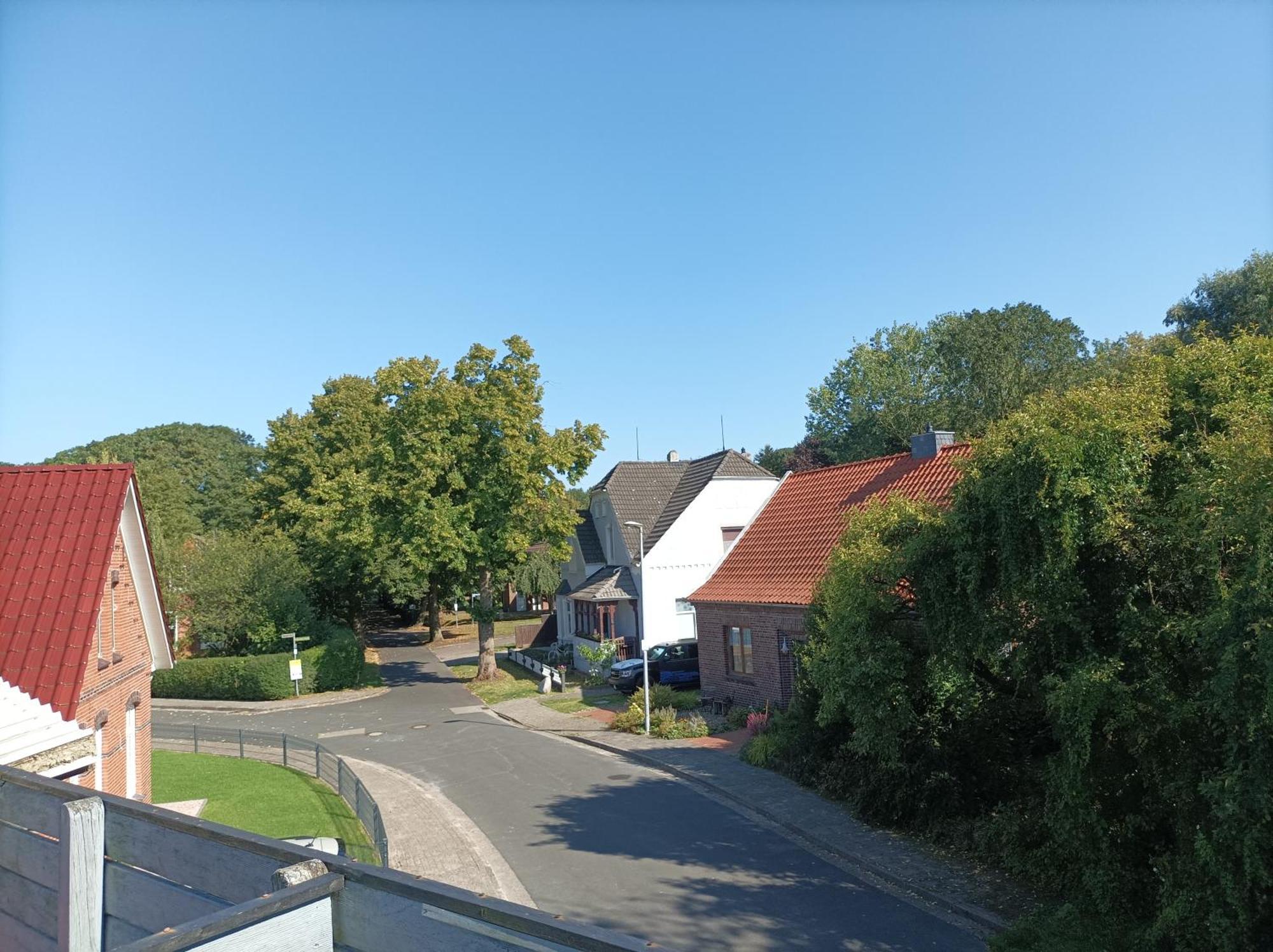 Am Park Appartement Moormerland Buitenkant foto